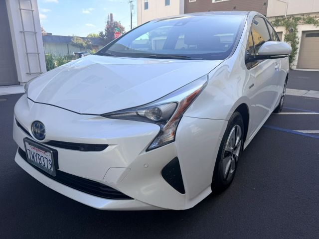 2017 Toyota Prius Two FWD photo