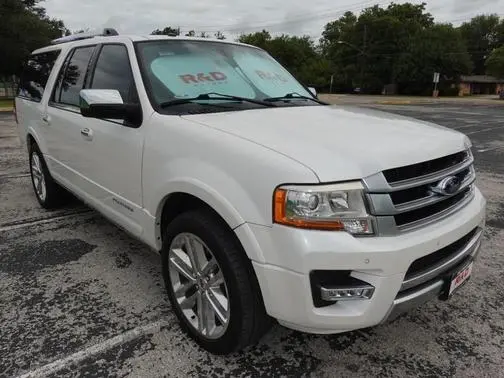 2017 Ford Expedition EL Platinum RWD photo