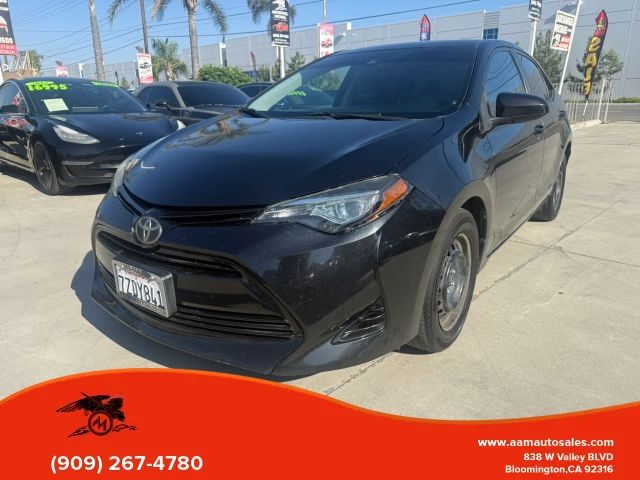 2017 Toyota Corolla LE FWD photo