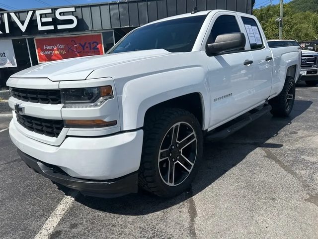 2017 Chevrolet Silverado 1500 Custom 4WD photo
