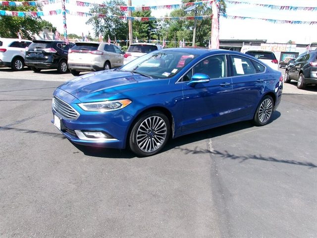 2017 Ford Fusion SE FWD photo