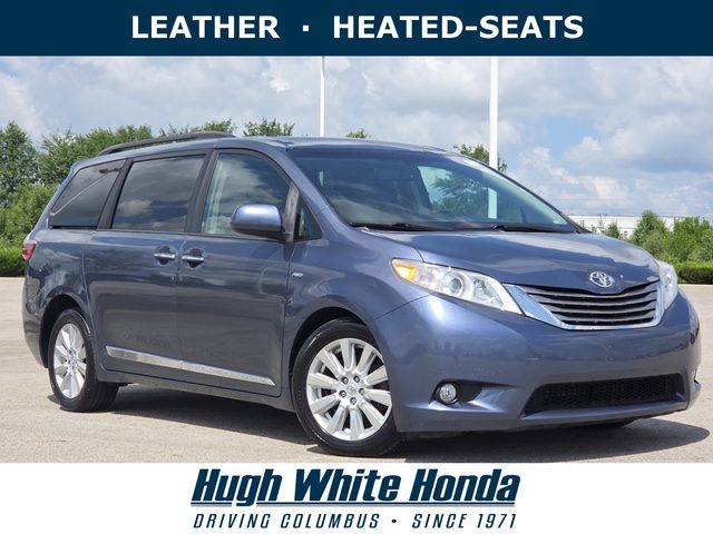 2017 Toyota Sienna XLE Premium AWD photo