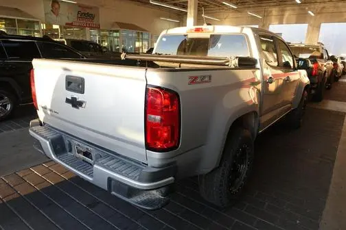 2017 Chevrolet Colorado 2WD Z71 RWD photo