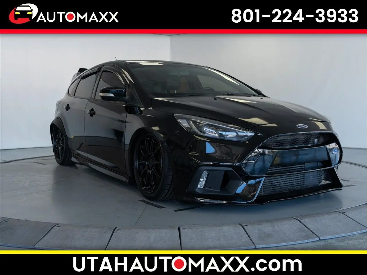 2017 Ford Focus RS AWD photo