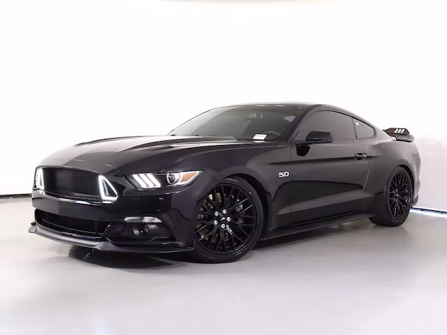 2017 Ford Mustang GT Premium RWD photo
