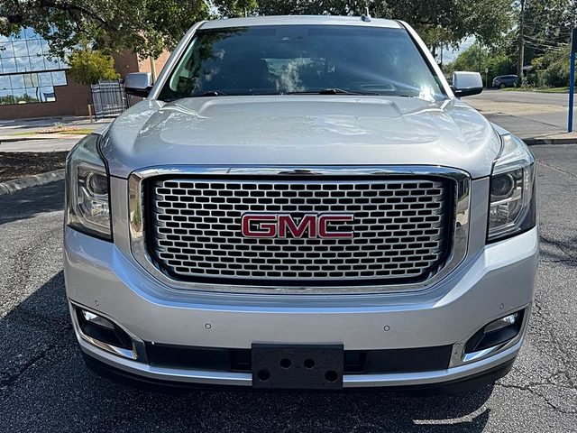 2017 GMC Yukon Denali RWD photo