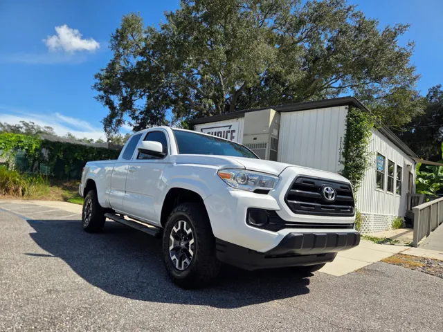 2017 Toyota Tacoma SR RWD photo
