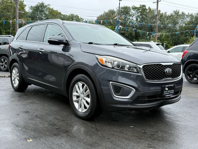 2017 Kia Sorento LX FWD photo