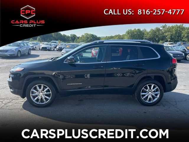2017 Jeep Cherokee Limited 4WD photo