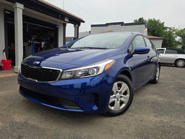 2017 Kia Forte LX FWD photo