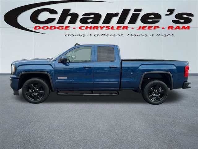 2017 GMC Sierra 1500  4WD photo