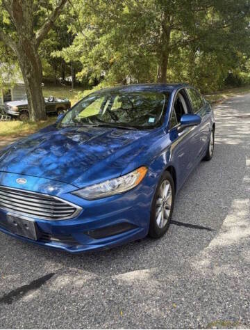 2017 Ford Fusion SE FWD photo