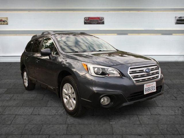 2017 Subaru Outback Premium AWD photo