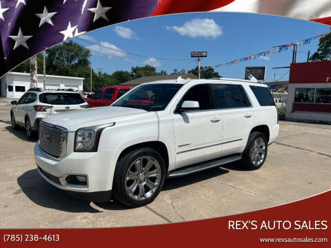 2017 GMC Yukon Denali 4WD photo