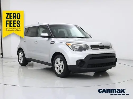 2017 Kia Soul Base FWD photo