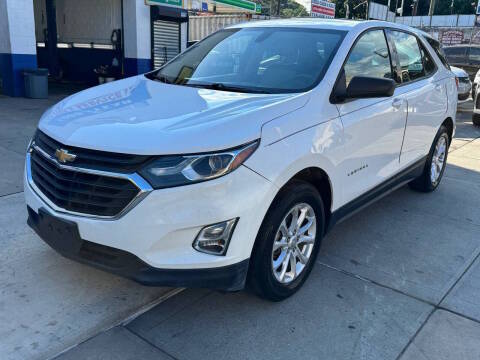 2018 Chevrolet Equinox LS FWD photo