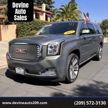 2017 GMC Yukon XL Denali 4WD photo