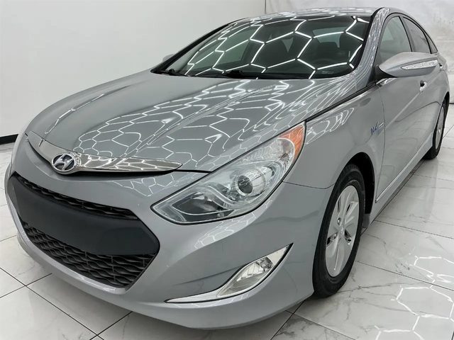 2015 Hyundai Sonata FWD photo