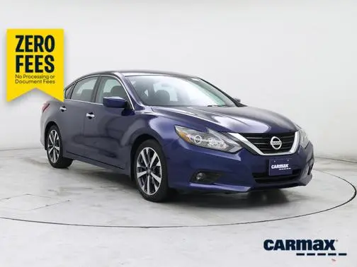 2017 Nissan Altima 2.5 SR FWD photo