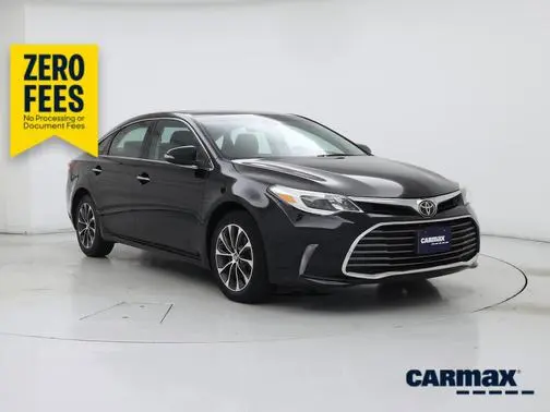 2017 Toyota Avalon XLE Premium FWD photo