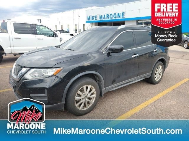 2017 Nissan Rogue SV AWD photo