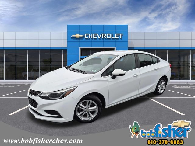 2017 Chevrolet Cruze LT FWD photo
