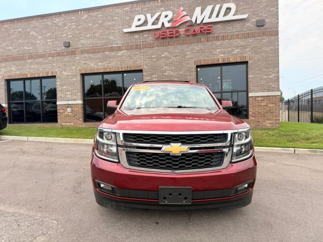 2017 Chevrolet Tahoe LT 4WD photo