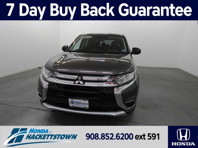 2017 Mitsubishi Outlander ES 4WD photo