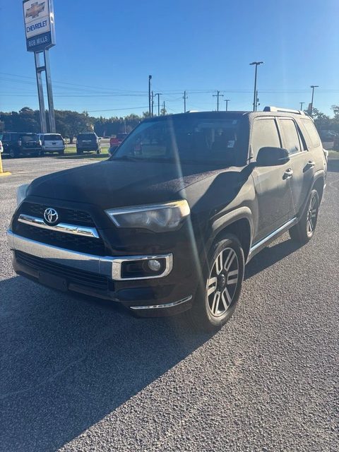 2017 Toyota 4Runner Limited 4WD photo