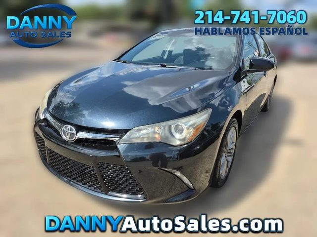 2017 Toyota Camry SE FWD photo