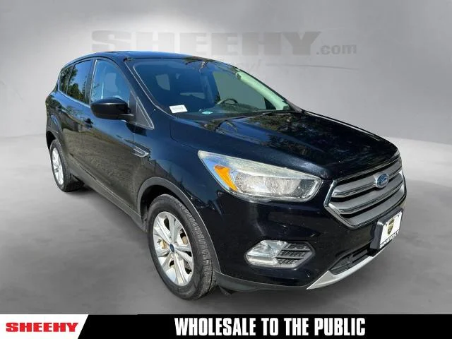 2017 Ford Escape SE 4WD photo