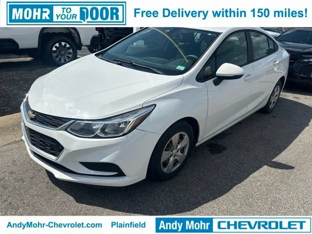 2017 Chevrolet Cruze LS FWD photo