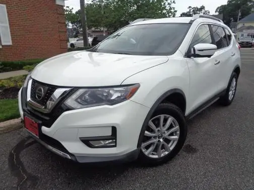 2017 Nissan Rogue SV AWD photo