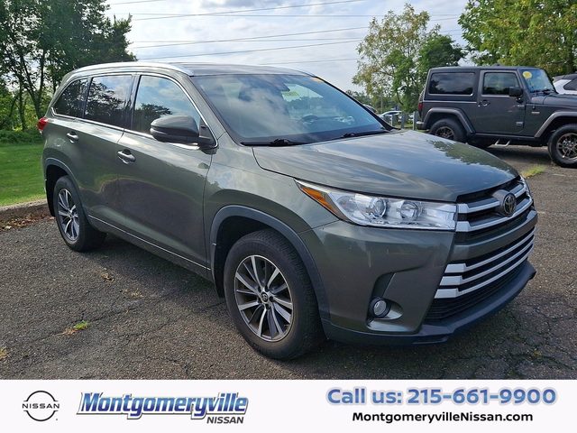 2017 Toyota Highlander XLE AWD photo