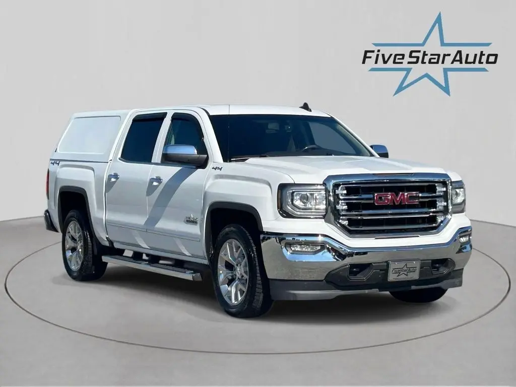 2017 GMC Sierra 1500 SLT 4WD photo