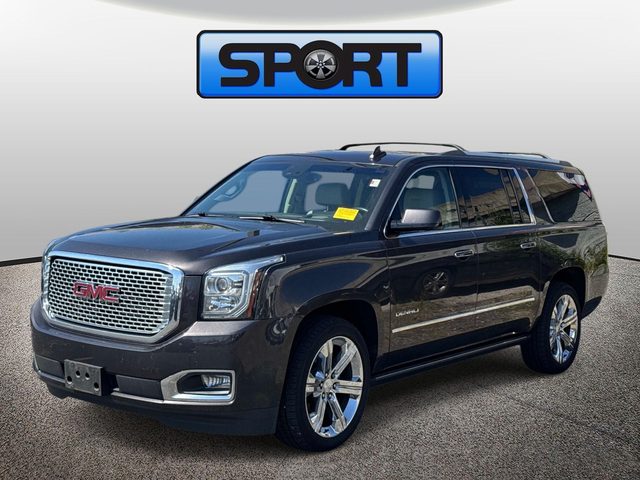 2017 GMC Yukon XL Denali 4WD photo