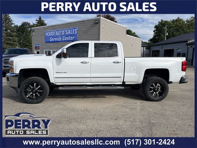 2017 Chevrolet Silverado 2500HD LTZ 4WD photo