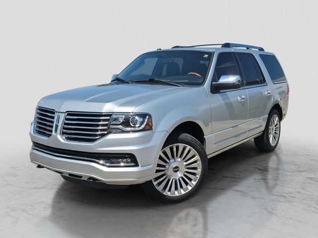 2017 Lincoln Navigator Select 4WD photo