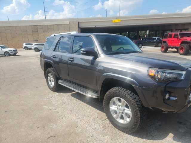2017 Toyota 4Runner SR5 Premium 4WD photo