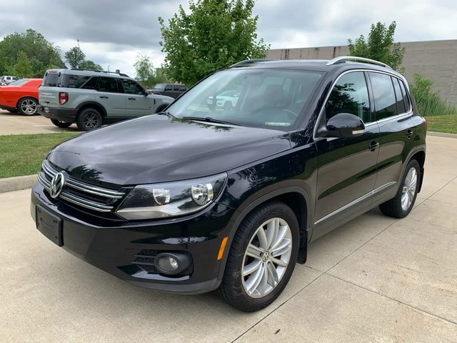 2015 Volkswagen Tiguan SE AWD photo