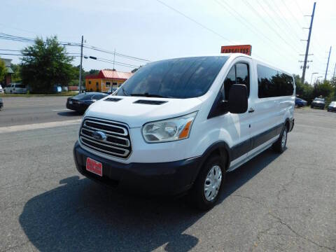 2016 Ford Transit Passenger Wagon RWD photo