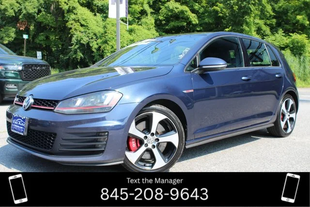 2017 Volkswagen Golf GTI SE FWD photo