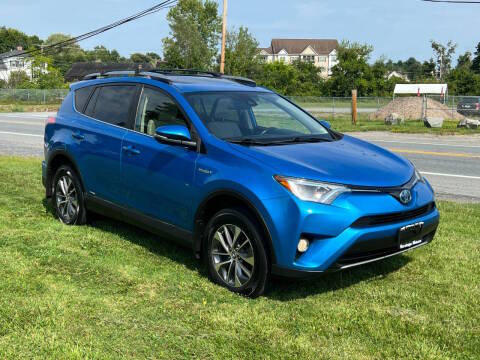 2017 Toyota RAV4 XLE AWD photo