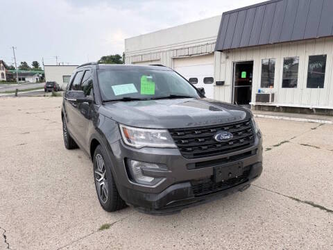 2017 Ford Explorer Sport 4WD photo
