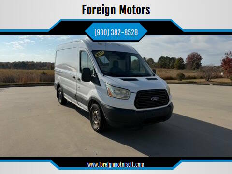2017 Ford Transit Van RWD photo