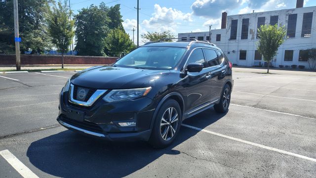2017 Nissan Rogue SL FWD photo