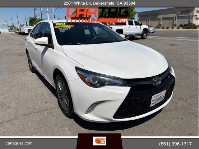 2017 Toyota Camry SE FWD photo