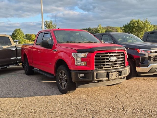 2017 Ford F-150 XLT 4WD photo