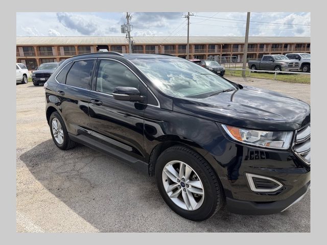 2017 Ford Edge SEL FWD photo