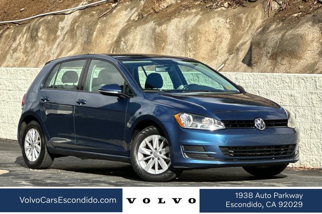 2017 Volkswagen Golf S FWD photo